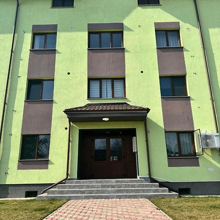 Apartament Natymar Adjud Zewnętrze zdjęcie